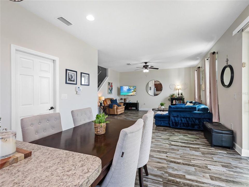 For Sale: $450,000 (4 beds, 2 baths, 2298 Square Feet)