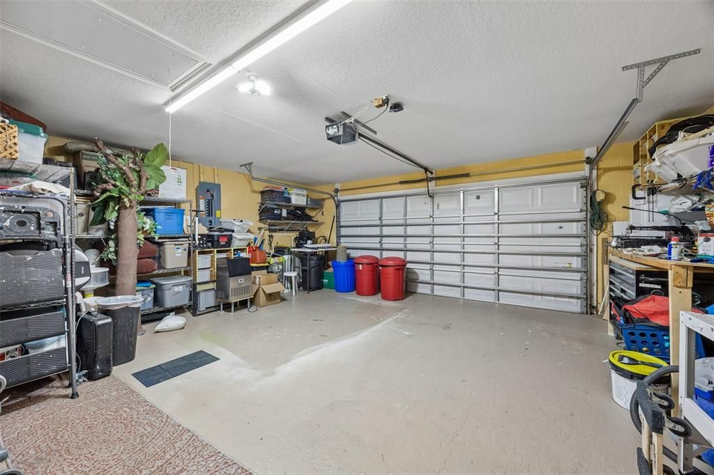 En Venta: $528,999 (3 camas, 2 baños, 2348 Pies cuadrados)
