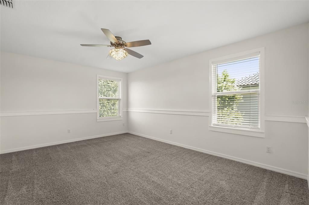 Activo con contrato: $1,250,000 (5 camas, 3 baños, 4006 Pies cuadrados)