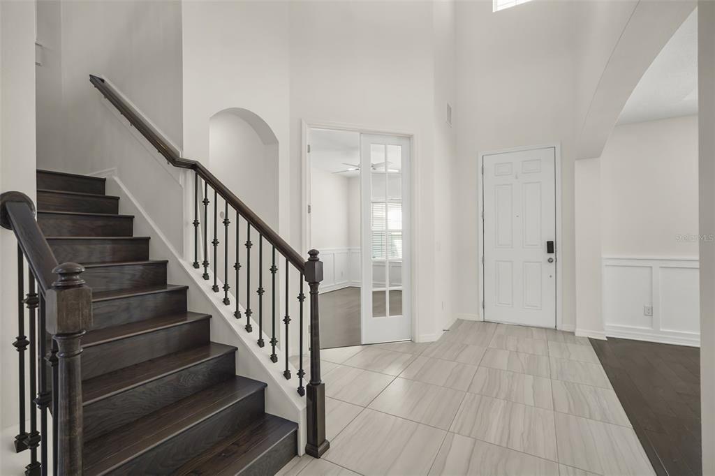Activo con contrato: $1,250,000 (5 camas, 3 baños, 4006 Pies cuadrados)