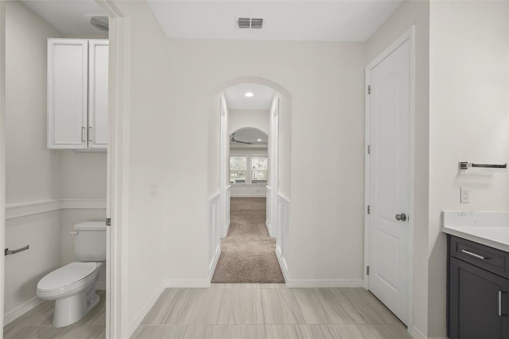 Activo con contrato: $1,250,000 (5 camas, 3 baños, 4006 Pies cuadrados)