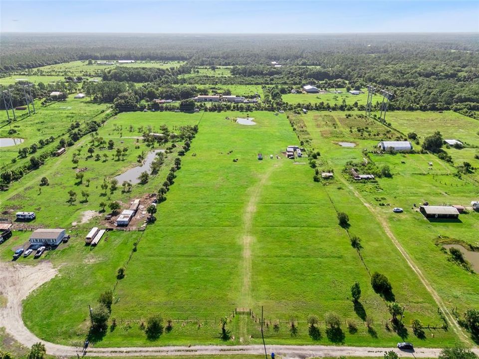На продажу: $395,000 (10.00 acres)