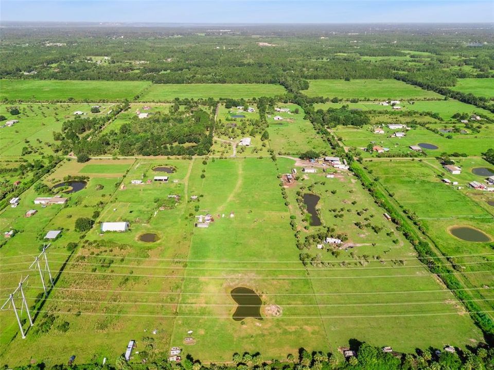На продажу: $395,000 (10.00 acres)