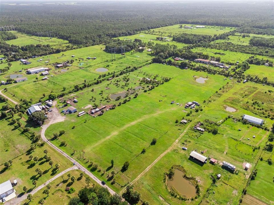 На продажу: $395,000 (10.00 acres)