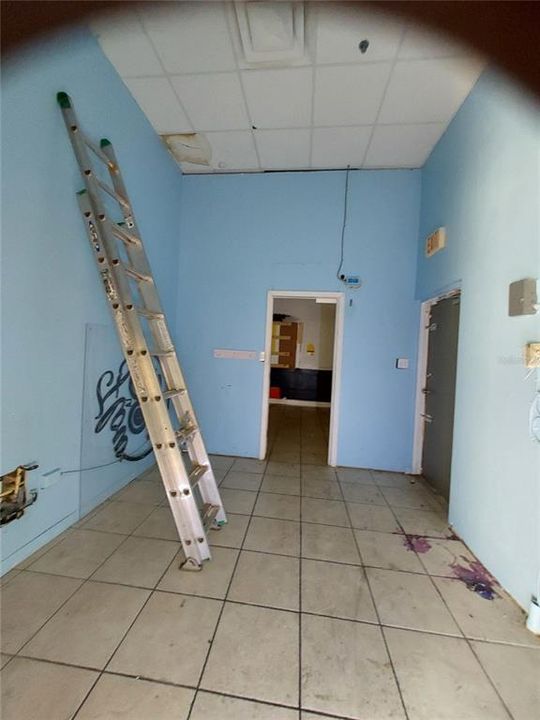 На продажу: $0 (0 спален, 0 ванн, 0 Квадратных фут)