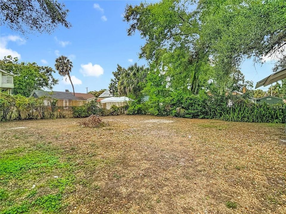 En Venta: $249,000 (2 camas, 1 baños, 840 Pies cuadrados)