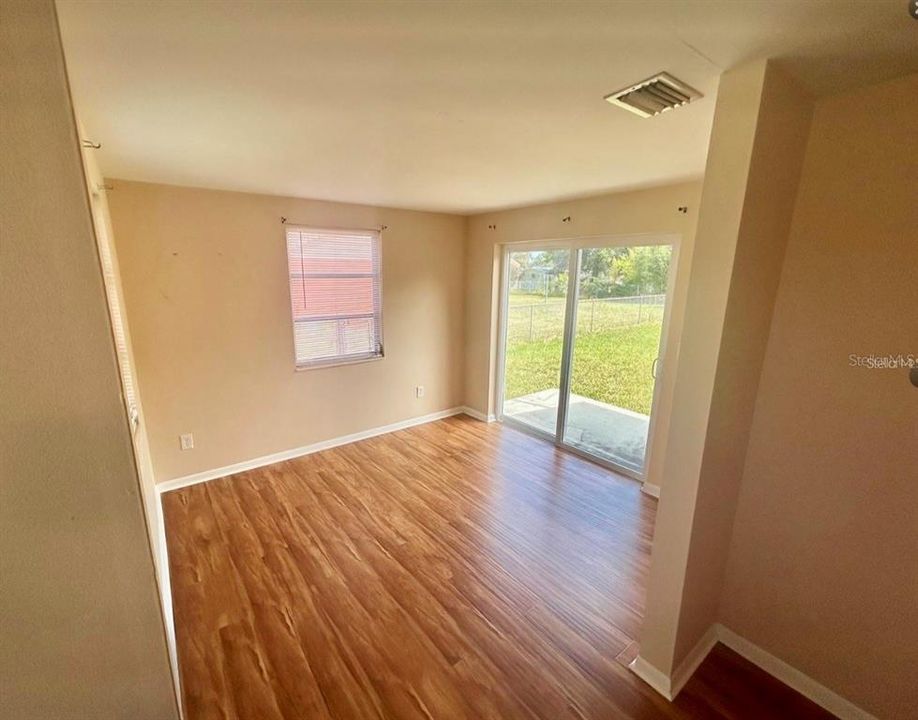 En Venta: $249,000 (2 camas, 1 baños, 780 Pies cuadrados)