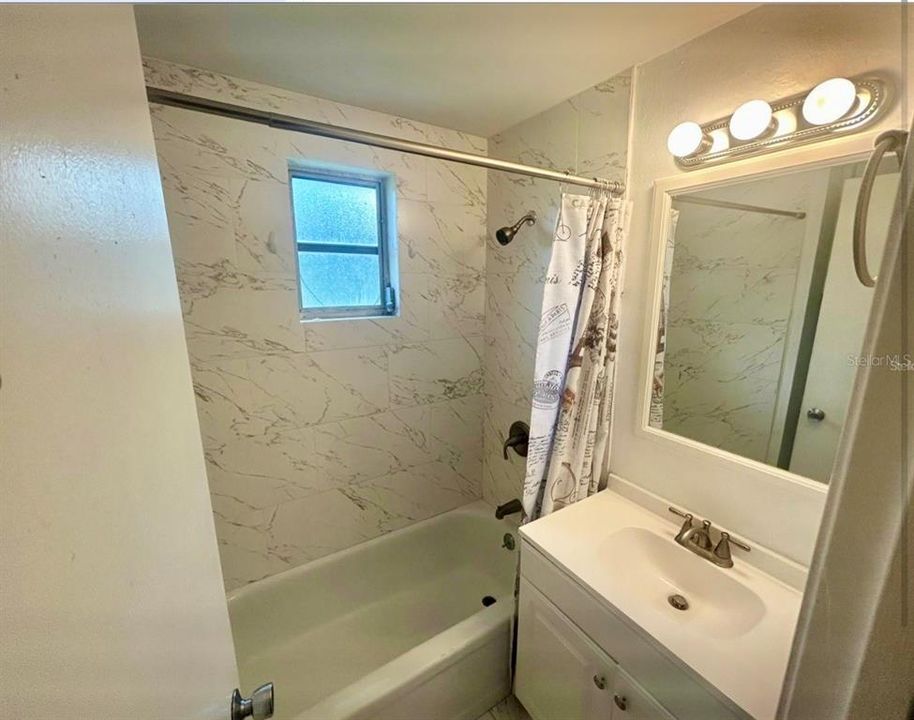 En Venta: $249,000 (2 camas, 1 baños, 780 Pies cuadrados)