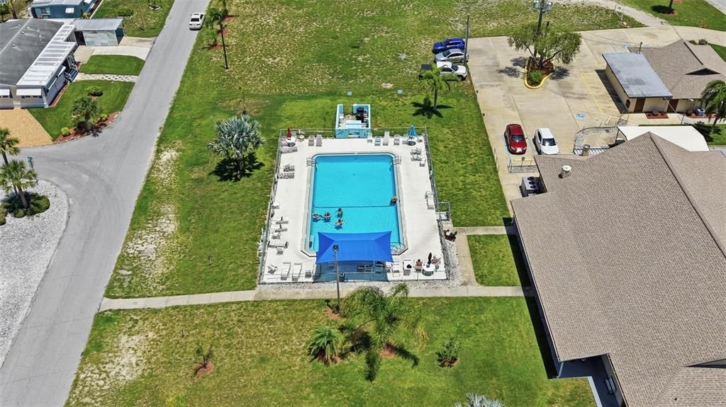 For Sale: $115,000 (2 beds, 2 baths, 672 Square Feet)