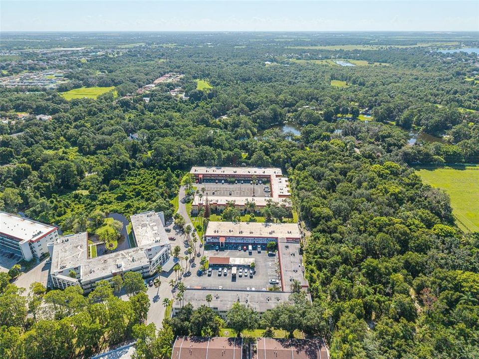 На продажу: $129,500 (2 спален, 1 ванн, 826 Квадратных фут)