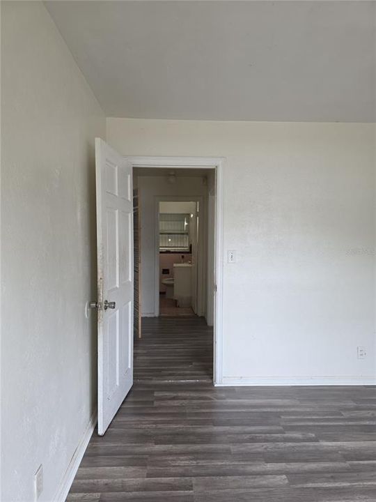 En Venta: $320,000 (4 camas, 2 baños, 1500 Pies cuadrados)