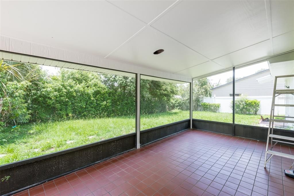 En Venta: $350,000 (4 camas, 2 baños, 1758 Pies cuadrados)