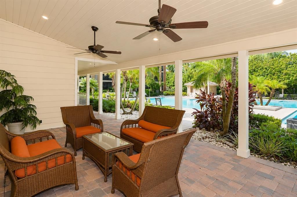 For Rent: $1,400 (1 beds, 1 baths, 665 Square Feet)