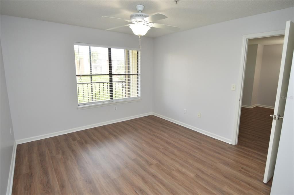 For Rent: $1,400 (1 beds, 1 baths, 665 Square Feet)