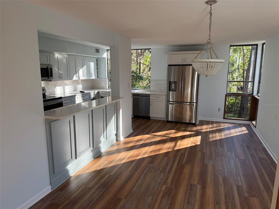 For Rent: $2,995 (3 beds, 3 baths, 2448 Square Feet)