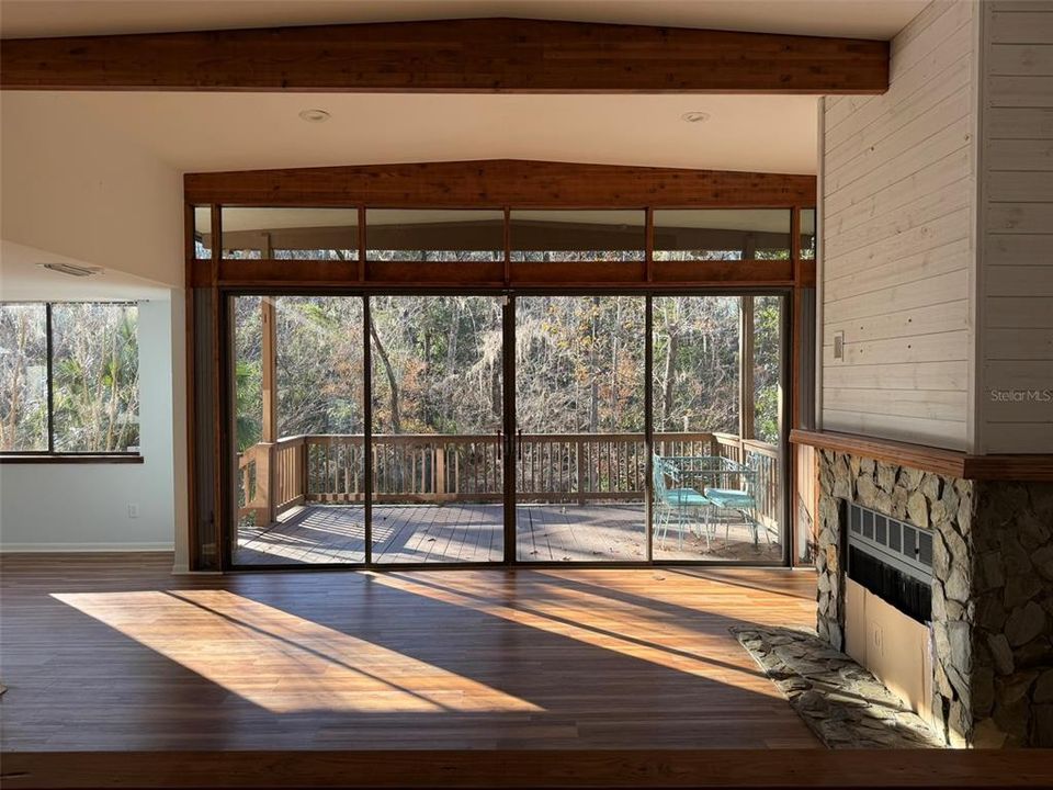 For Rent: $2,995 (3 beds, 3 baths, 2448 Square Feet)