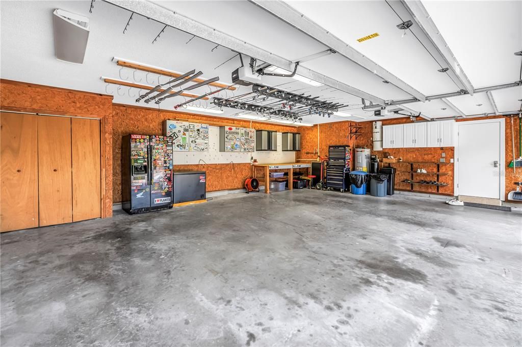 На продажу: $1,499,999 (5 спален, 3 ванн, 4660 Квадратных фут)