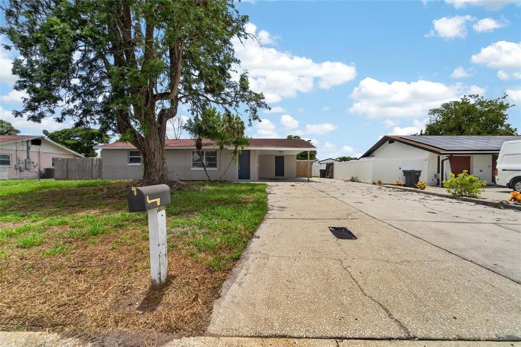 Activo con contrato: $264,900 (2 camas, 1 baños, 1022 Pies cuadrados)