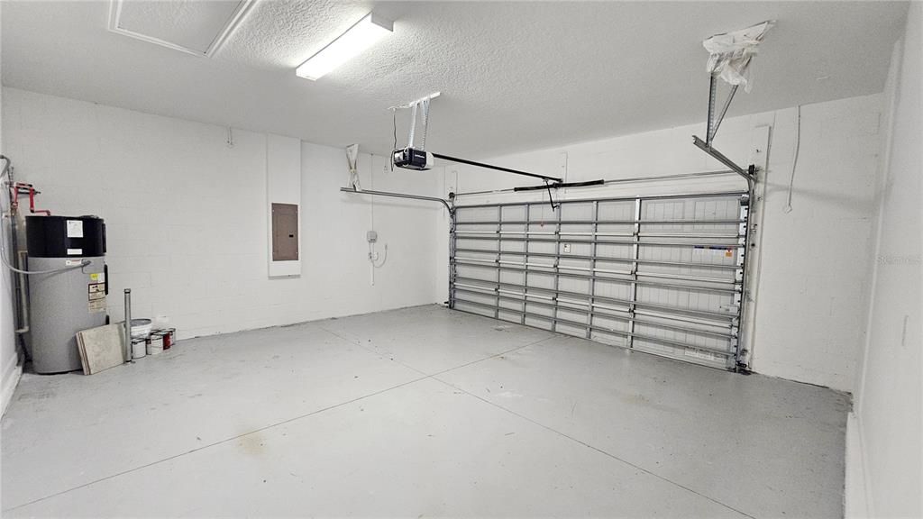 En Renta: $2,700 (3 camas, 2 baños, 1979 Pies cuadrados)
