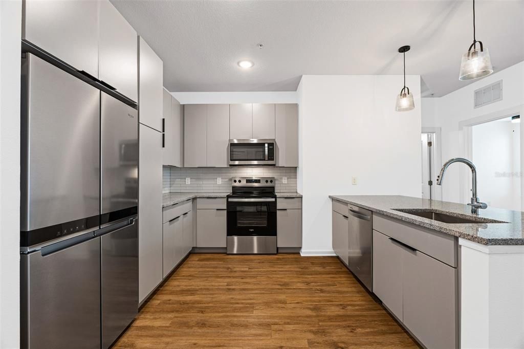 For Rent: $1,740 (2 beds, 2 baths, 1090 Square Feet)