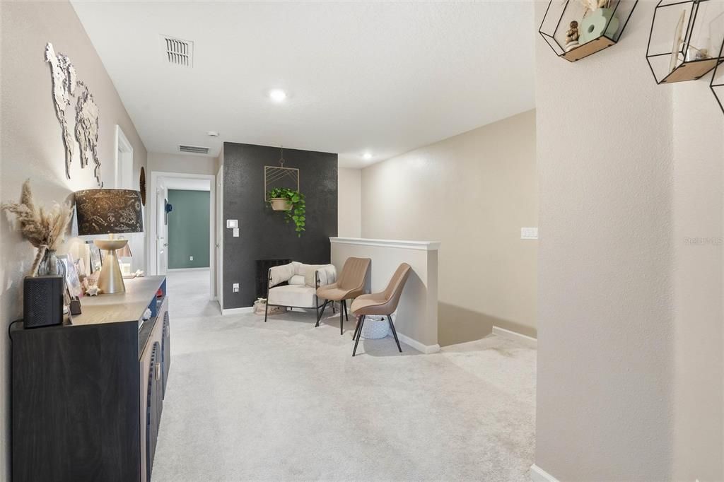 En Venta: $329,900 (3 camas, 2 baños, 1660 Pies cuadrados)
