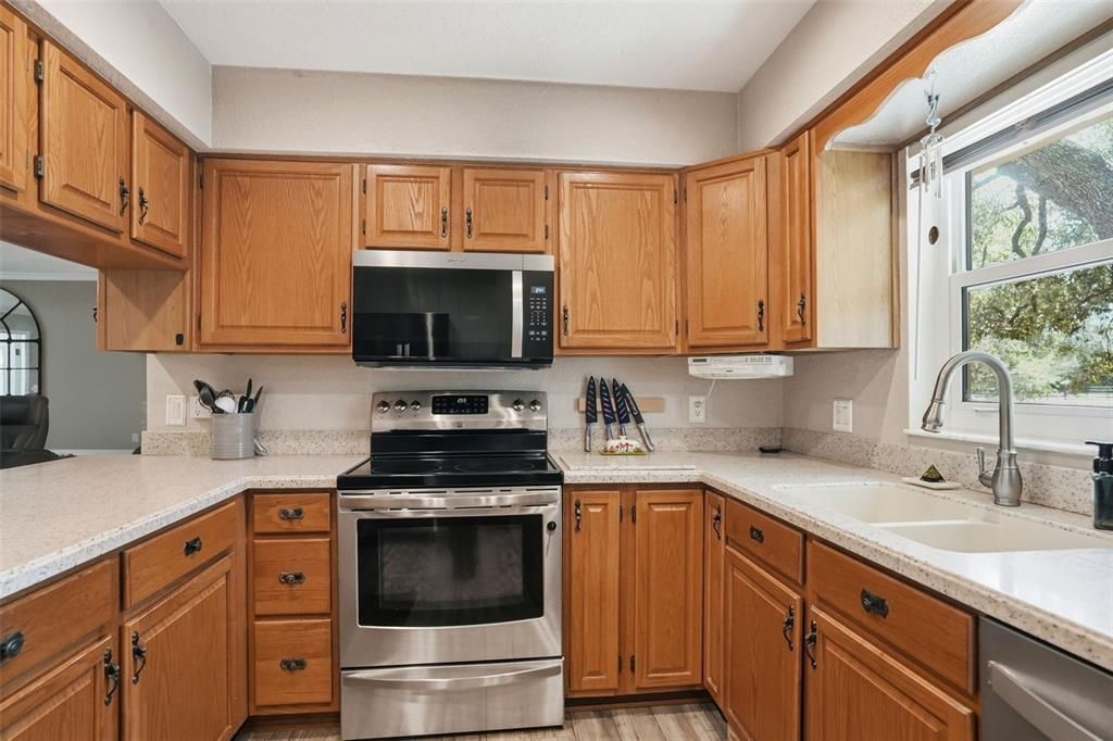 En Venta: $624,900 (5 camas, 0 baños, 3048 Pies cuadrados)