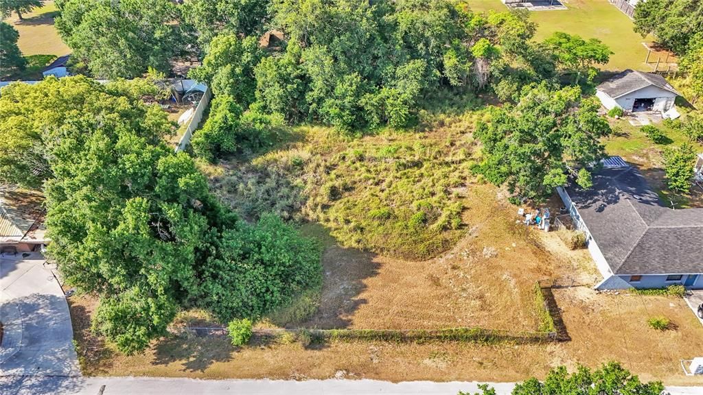 待售: $50,000 (0.50 acres)