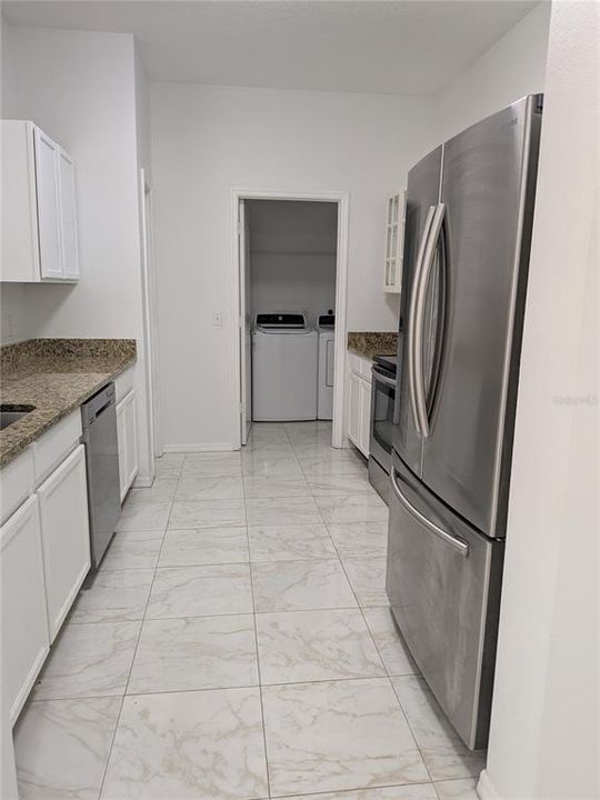 В аренду: $2,250 (3 спален, 2 ванн, 1470 Квадратных фут)
