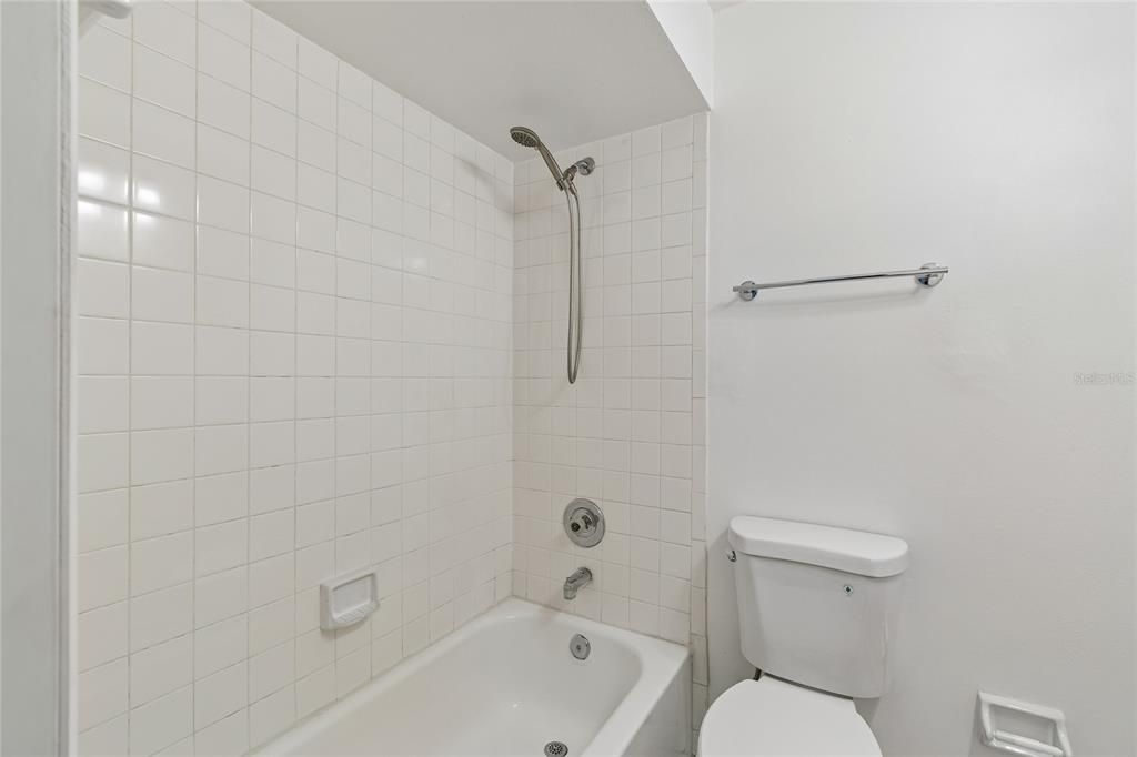 В аренду: $2,200 (2 спален, 2 ванн, 741 Квадратных фут)