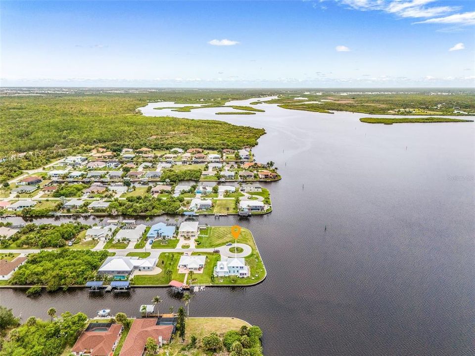 На продажу: $990,000 (4 спален, 3 ванн, 2466 Квадратных фут)