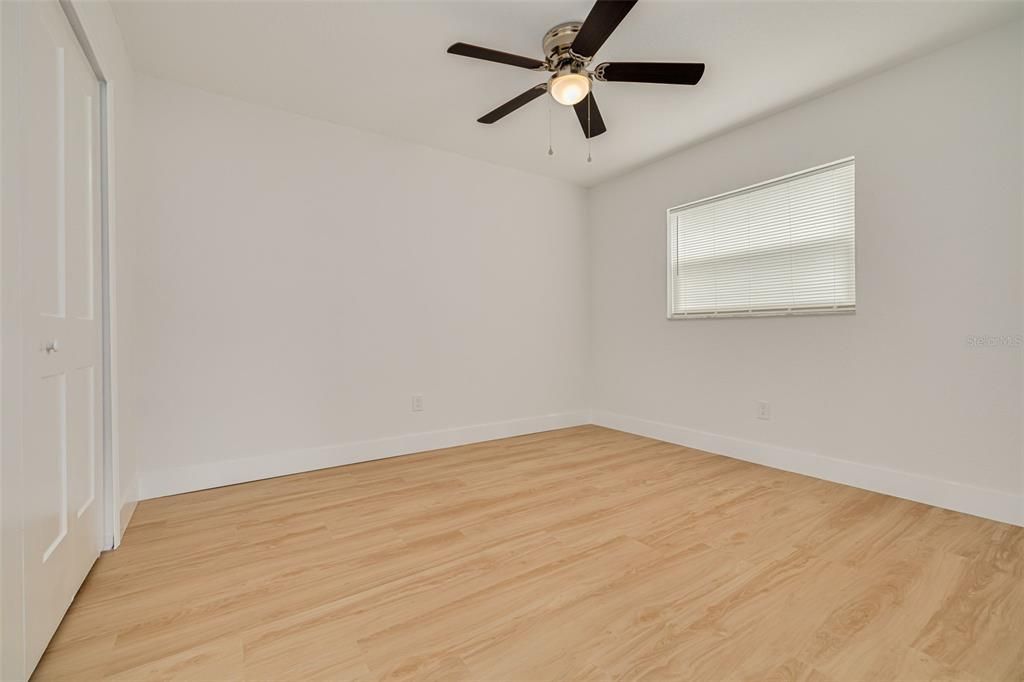 For Sale: $699,900 (4 beds, 2 baths, 1958 Square Feet)