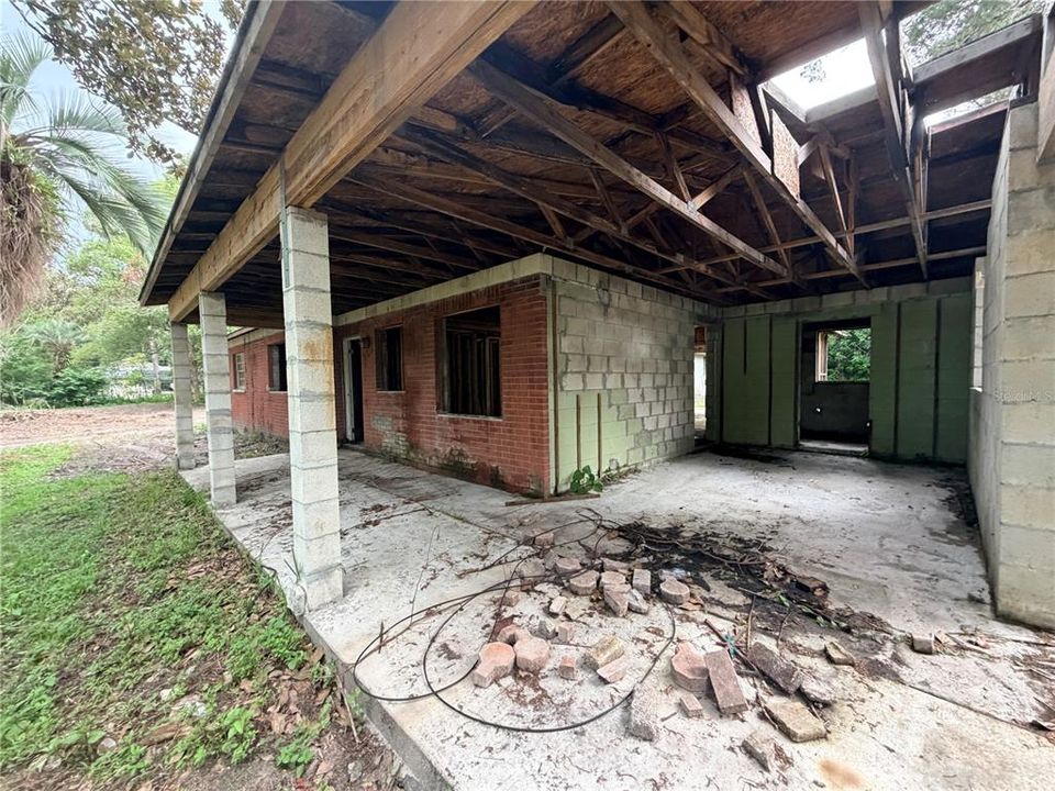 En Venta: $120,000 (3 camas, 3 baños, 1977 Pies cuadrados)