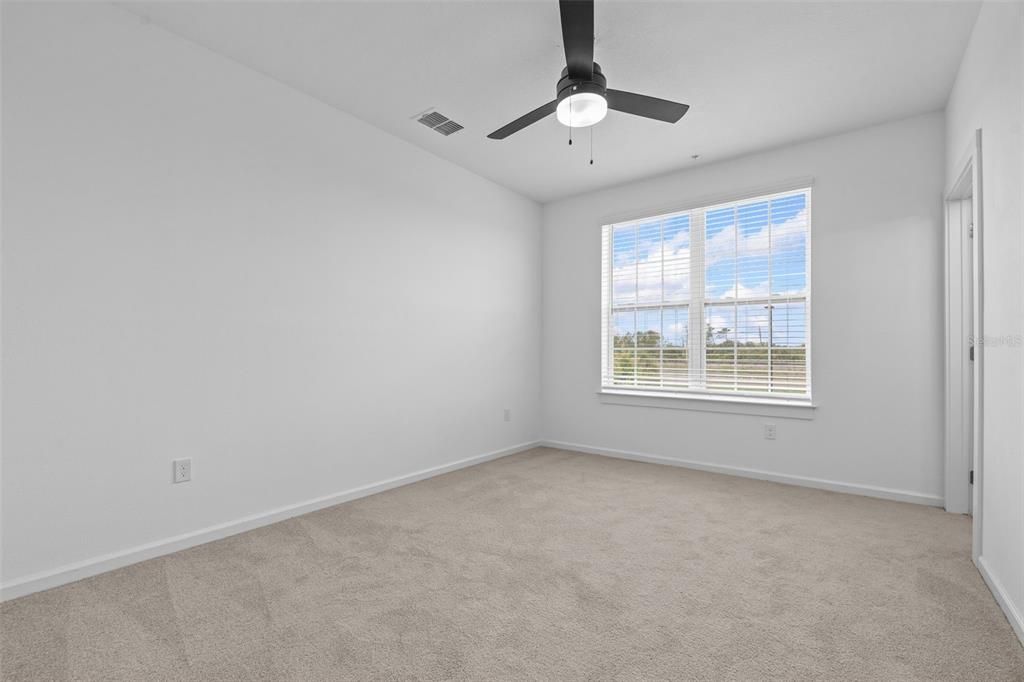 В аренду: $2,650 (2 спален, 2 ванн, 1284 Квадратных фут)