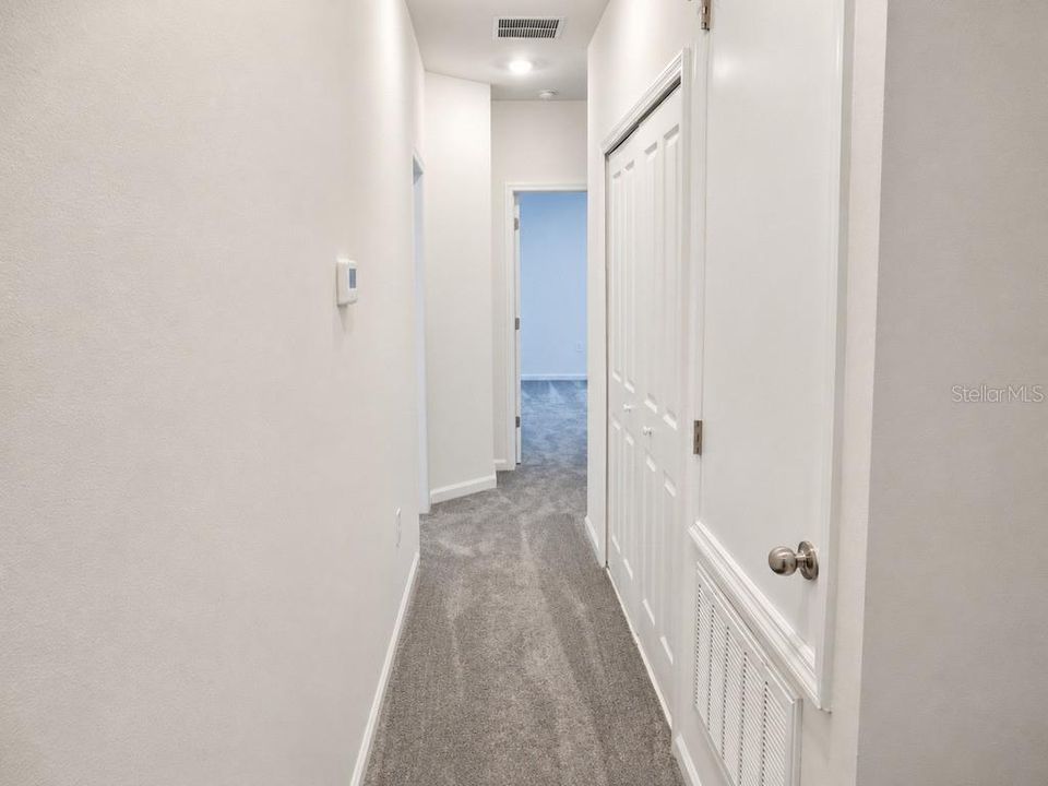 En Venta: $369,000 (3 camas, 2 baños, 1793 Pies cuadrados)