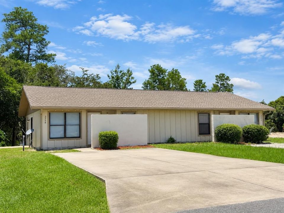 For Rent: $1,295 (2 beds, 2 baths, 868 Square Feet)