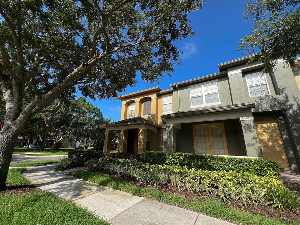 For Rent: $2,700 (3 beds, 2 baths, 1644 Square Feet)