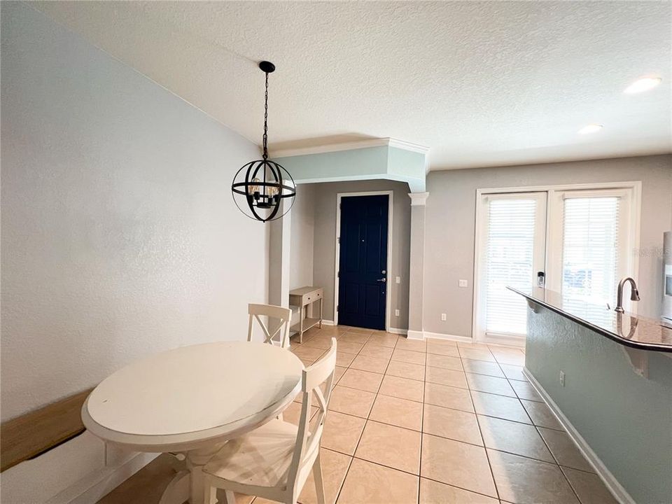 For Rent: $2,700 (3 beds, 2 baths, 1644 Square Feet)