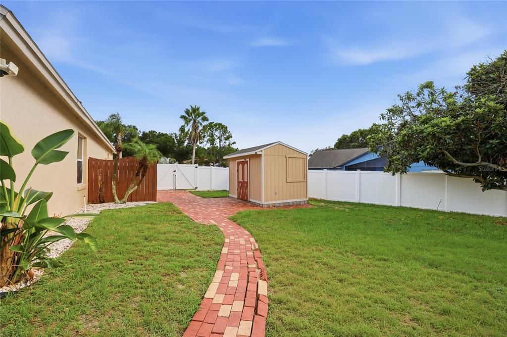 Activo con contrato: $539,000 (4 camas, 2 baños, 1944 Pies cuadrados)