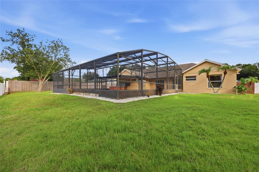 Activo con contrato: $539,000 (4 camas, 2 baños, 1944 Pies cuadrados)