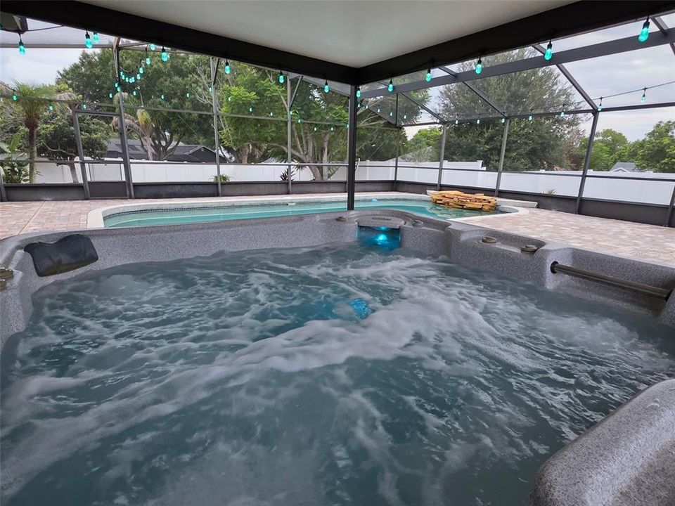 Activo con contrato: $539,000 (4 camas, 2 baños, 1944 Pies cuadrados)