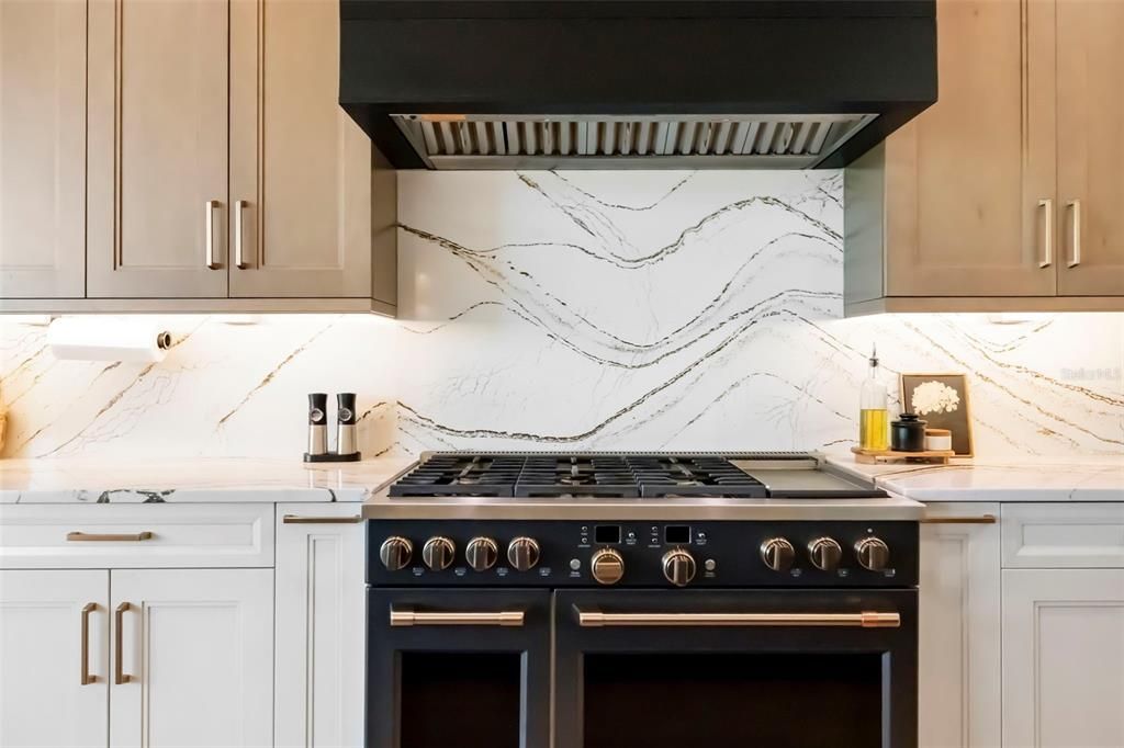 En Venta: $2,100,000 (3 camas, 4 baños, 3399 Pies cuadrados)
