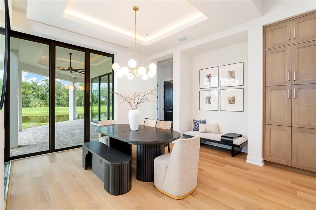 En Venta: $2,100,000 (3 camas, 4 baños, 3399 Pies cuadrados)