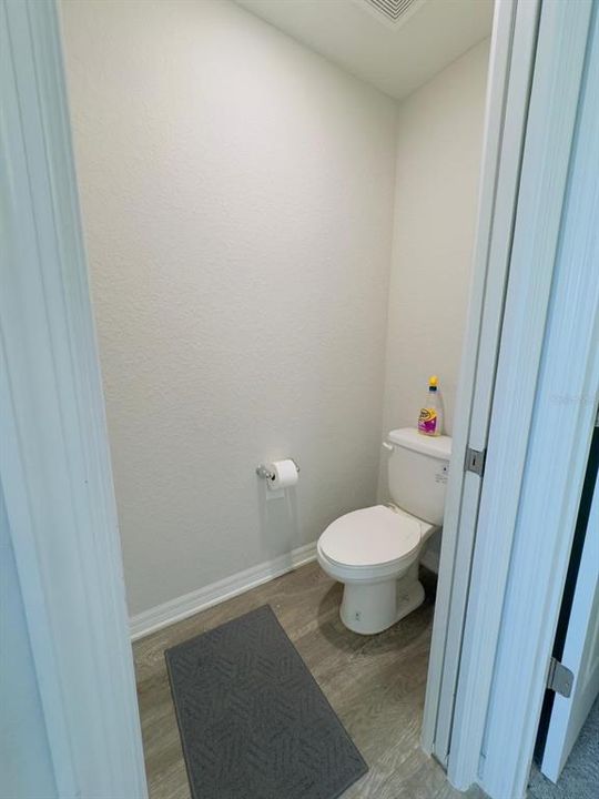 For Rent: $2,499 (4 beds, 2 baths, 1825 Square Feet)