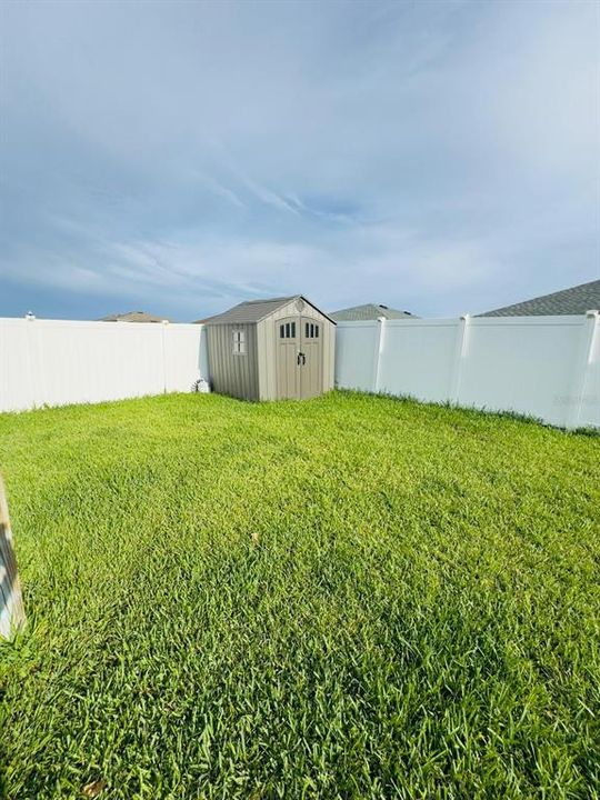For Rent: $2,499 (4 beds, 2 baths, 1825 Square Feet)