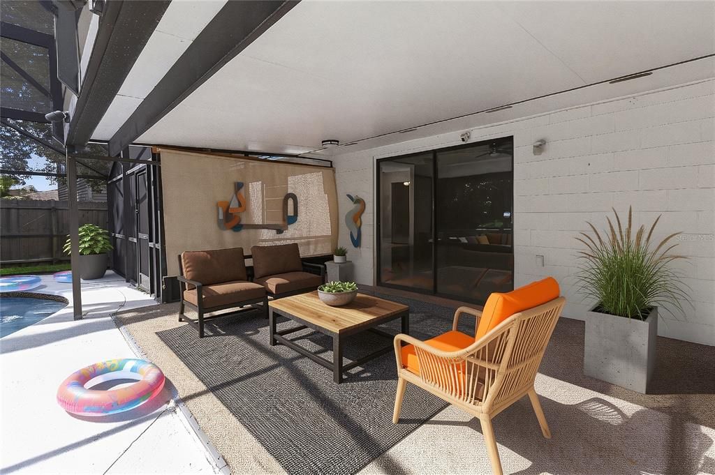 En Venta: $469,000 (5 camas, 2 baños, 2400 Pies cuadrados)