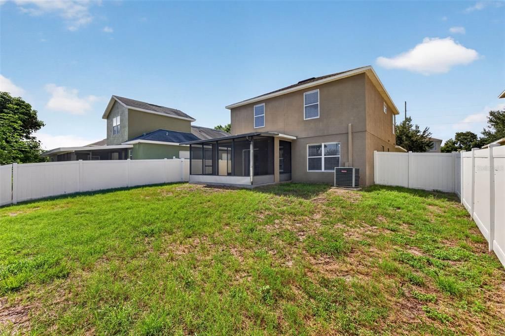 На продажу: $349,000 (4 спален, 2 ванн, 2190 Квадратных фут)