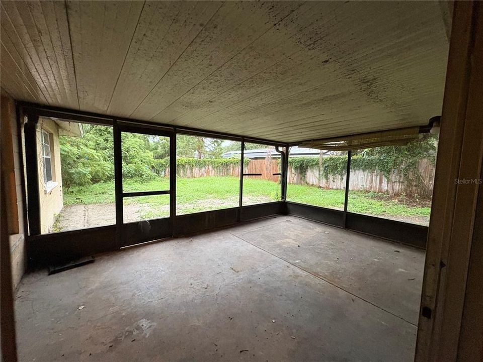Activo con contrato: $189,900 (3 camas, 2 baños, 1316 Pies cuadrados)