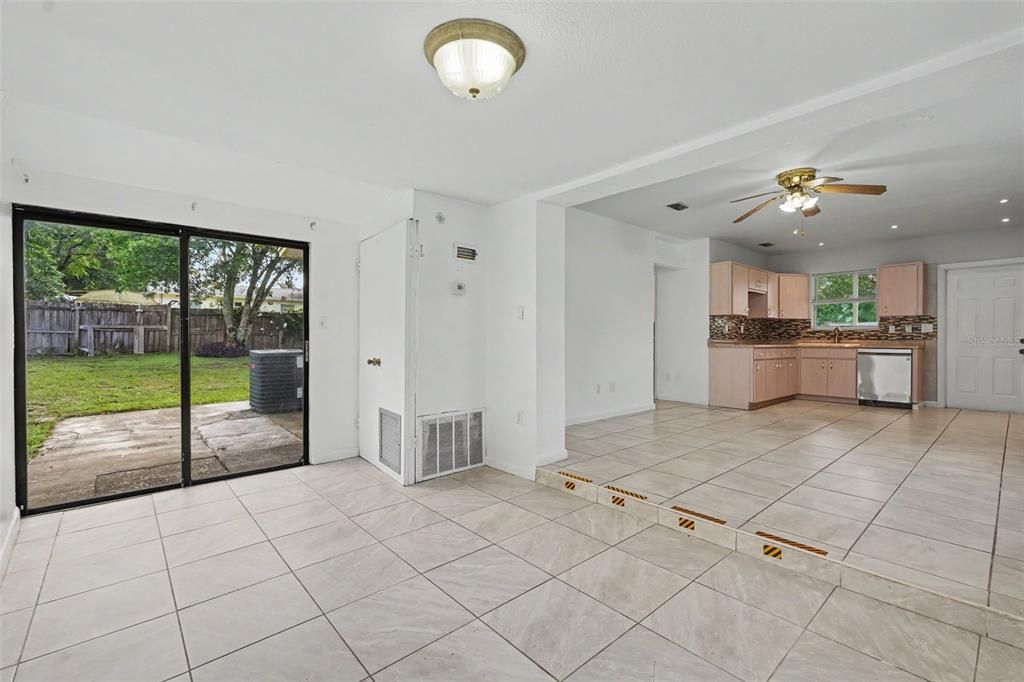 En Venta: $159,000 (2 camas, 1 baños, 660 Pies cuadrados)