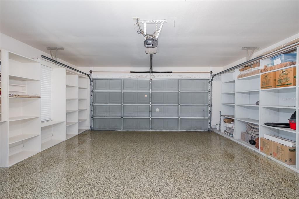 На продажу: $335,900 (3 спален, 2 ванн, 1378 Квадратных фут)