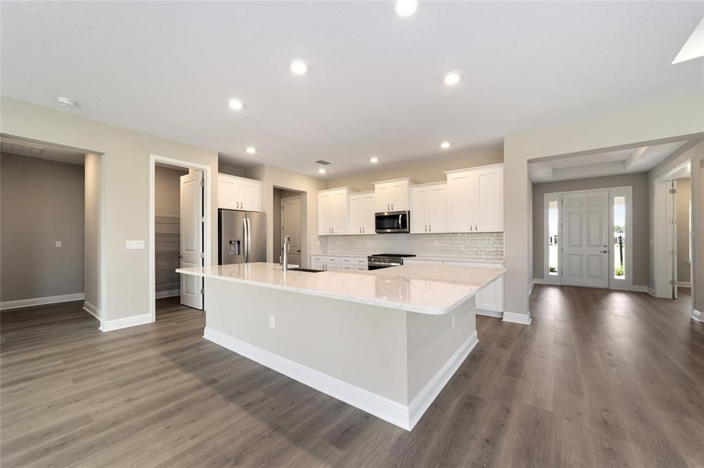 En Venta: $498,375 (2 camas, 2 baños, 2493 Pies cuadrados)